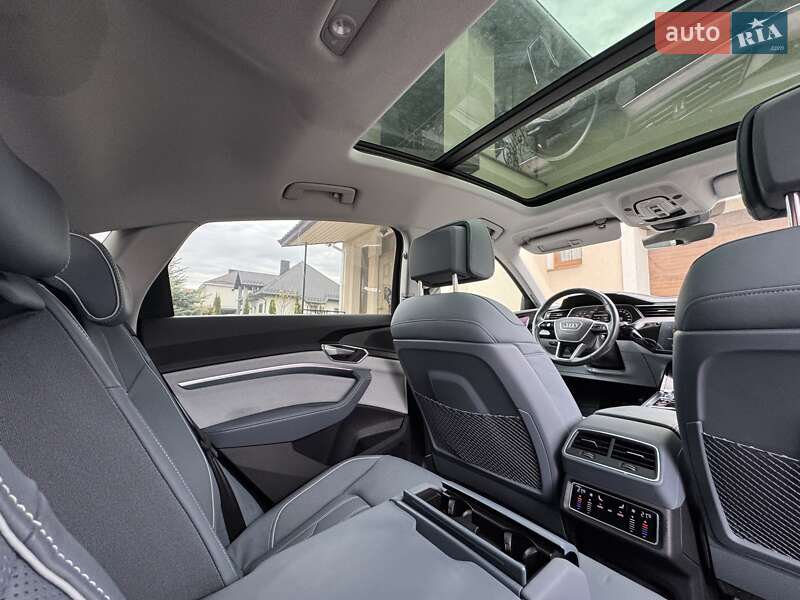 Внедорожник / Кроссовер Audi e-tron Sportback 2022 в Ровно фото 20 Внедорожник / Кроссовер Audi e-tron Sportback 2022 в Ровно