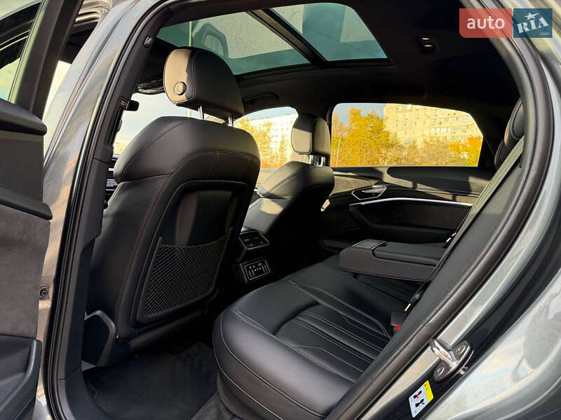Внедорожник / Кроссовер Audi e-tron Sportback 2020 в Запорожье