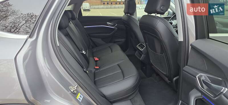 Внедорожник / Кроссовер Audi e-tron Sportback 2021 в Тернополе