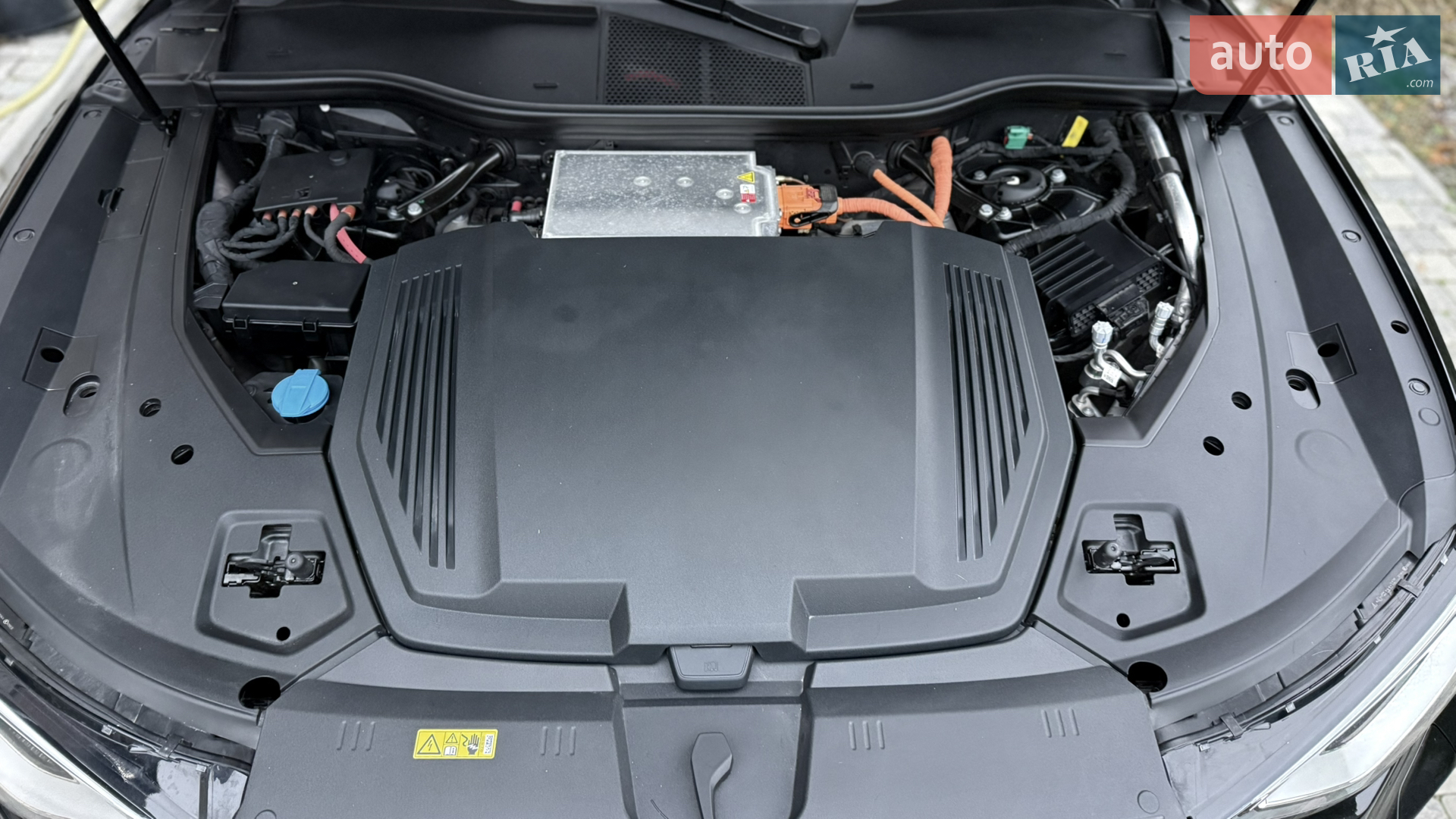 2021 Audi e-tron Sportback - мініатюра 14
