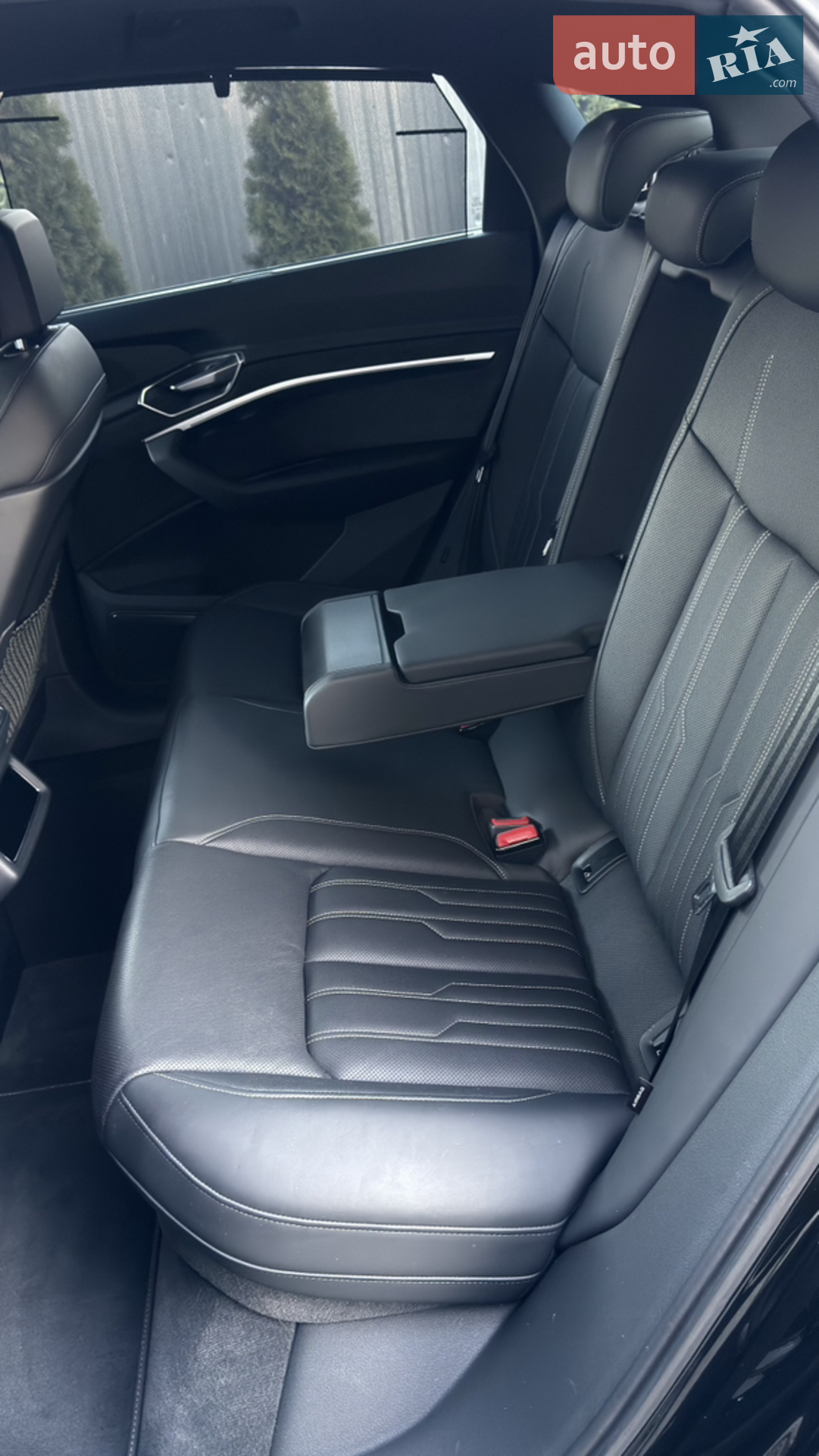 2021 Audi e-tron Sportback - мініатюра 15