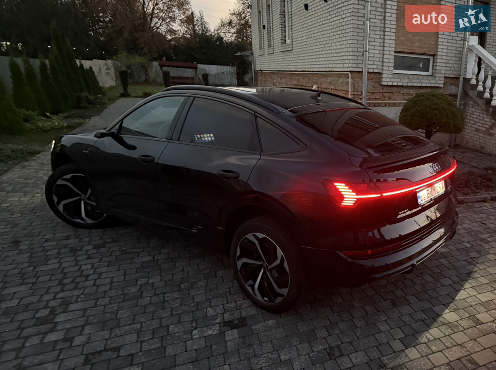 2021 Audi e-tron Sportback - мініатюра 49