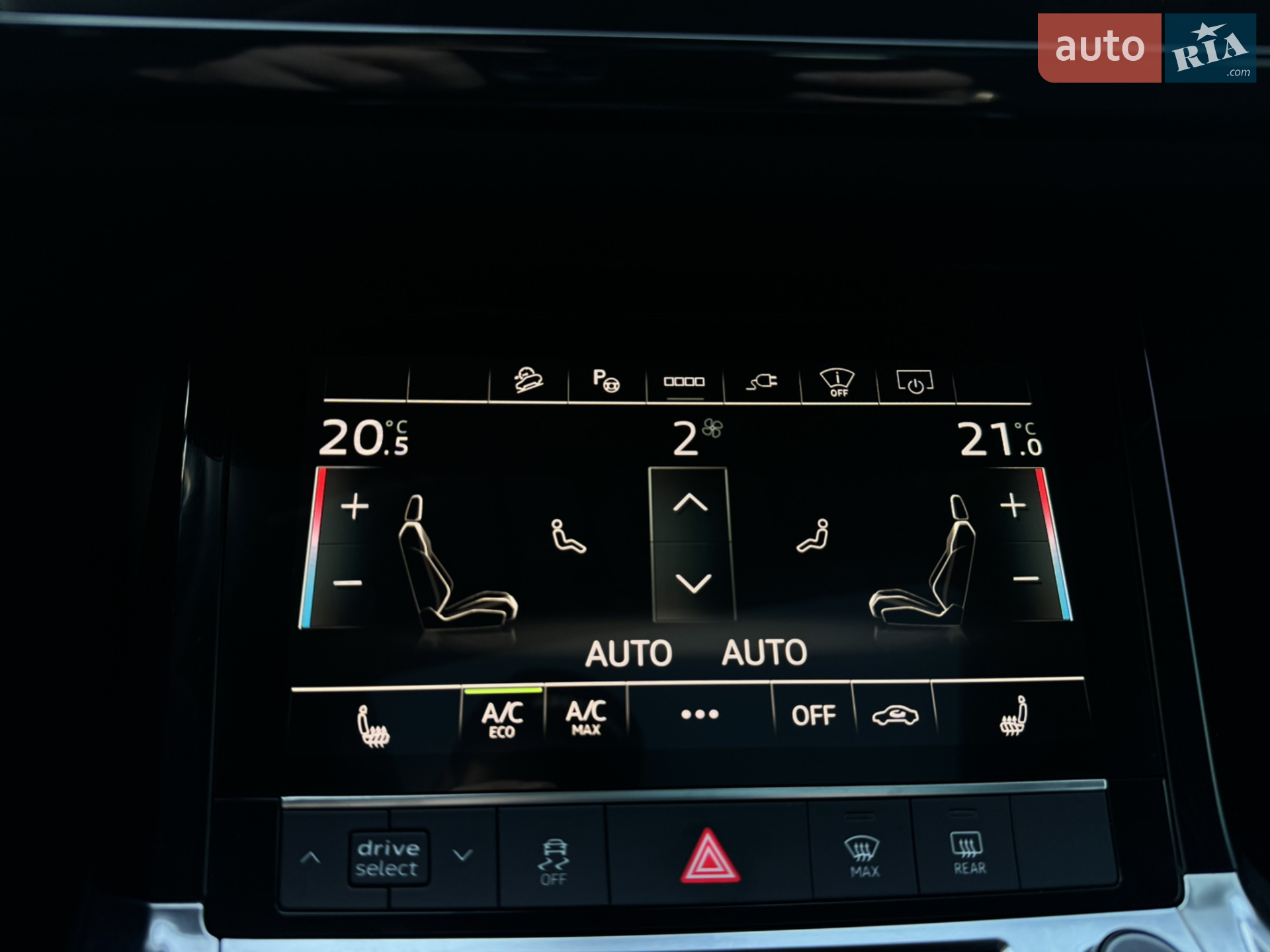 2021 Audi e-tron Sportback - мініатюра 22