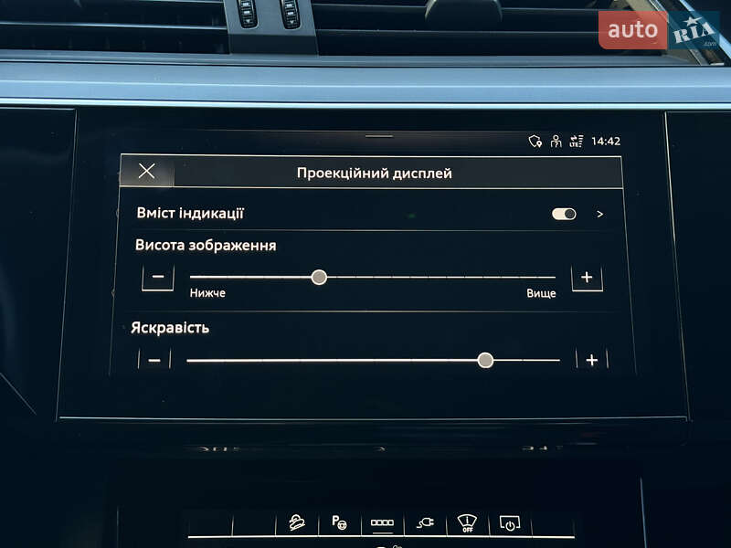 Позашляховик / Кросовер Audi e-tron Sportback 2021 в Львові фото 24 Позашляховик / Кросовер Audi e-tron Sportback 2021 в Львові