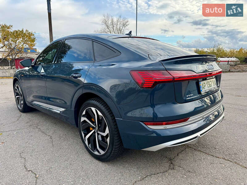 Внедорожник / Кроссовер Audi e-tron Sportback 2020 в Киеве фото 13 Внедорожник / Кроссовер Audi e-tron Sportback 2020 в Киеве
