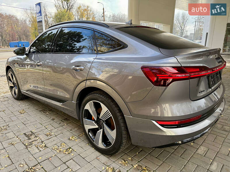 Внедорожник / Кроссовер Audi e-tron Sportback 2022 в Днепре