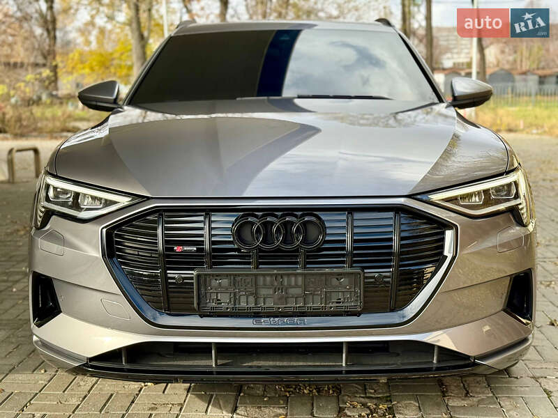 Внедорожник / Кроссовер Audi e-tron Sportback 2022 в Днепре