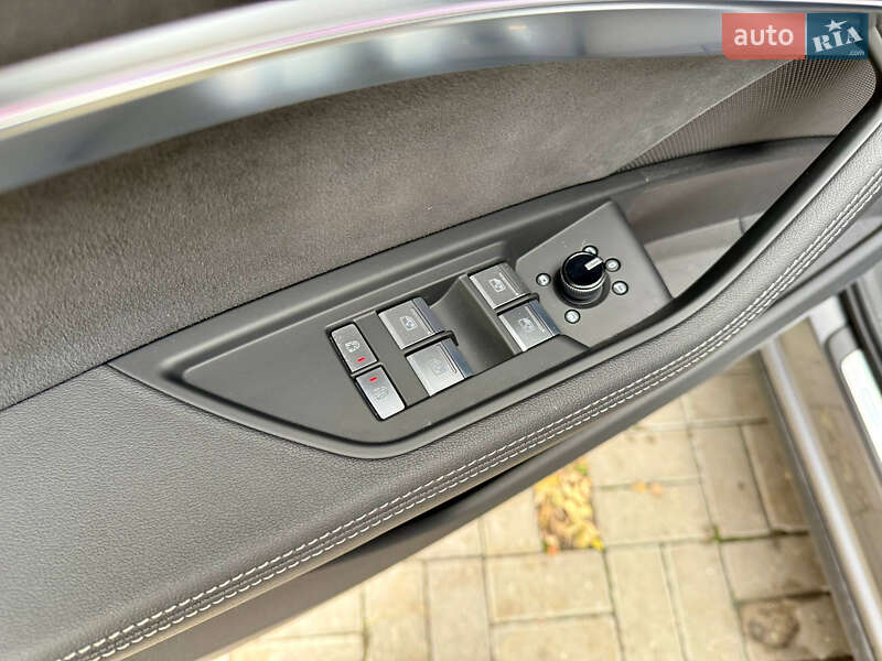 Внедорожник / Кроссовер Audi e-tron Sportback 2022 в Днепре