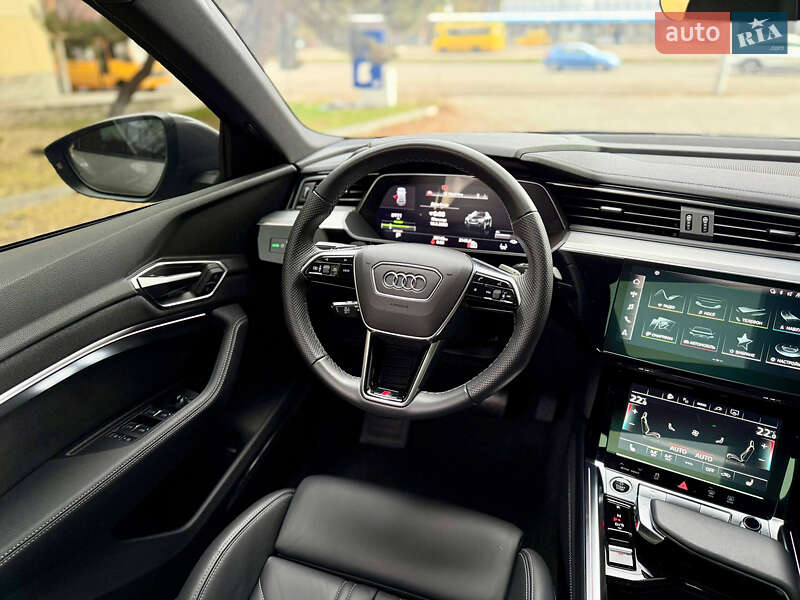 Внедорожник / Кроссовер Audi e-tron Sportback 2022 в Днепре
