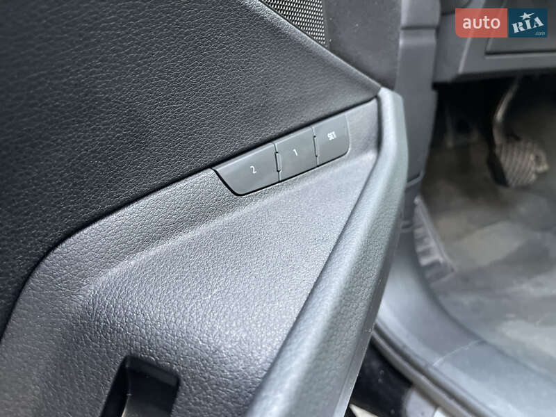 Внедорожник / Кроссовер Audi e-tron Sportback 2020 в Ужгороде фото 44 Внедорожник / Кроссовер Audi e-tron Sportback 2020 в Ужгороде