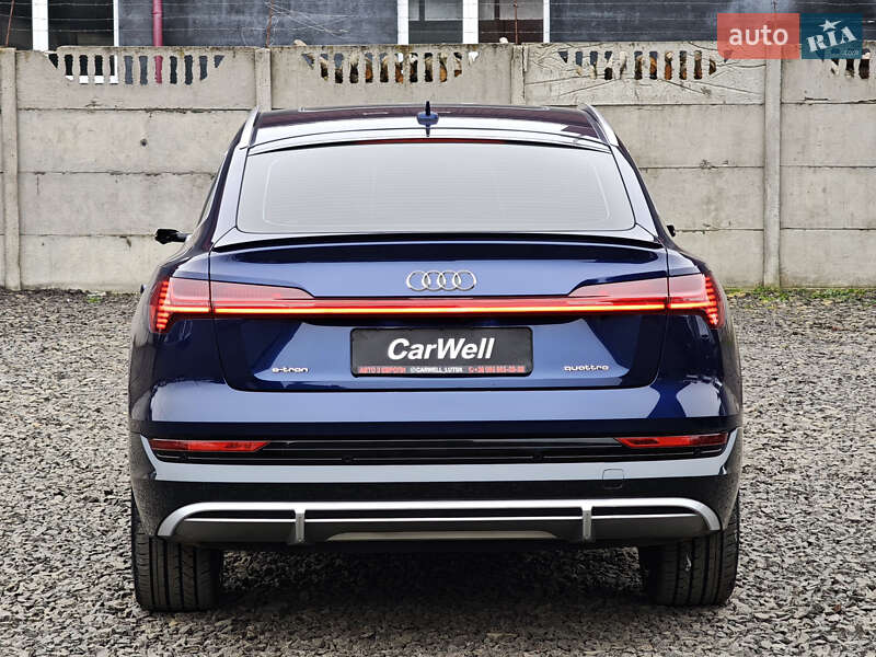 Позашляховик / Кросовер Audi e-tron Sportback 2020 в Луцьку
