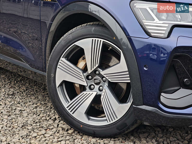Позашляховик / Кросовер Audi e-tron Sportback 2020 в Луцьку