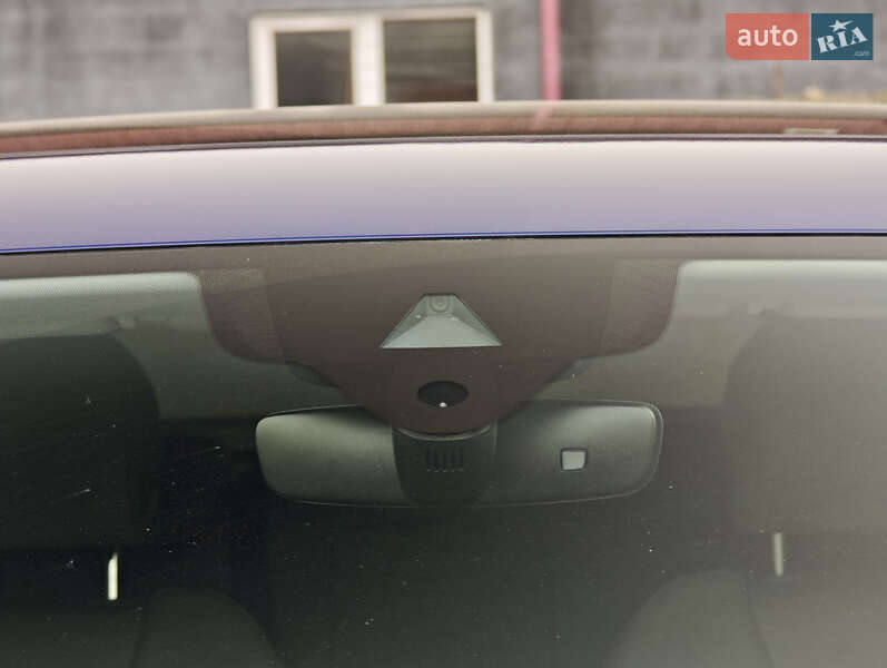 Позашляховик / Кросовер Audi e-tron Sportback 2020 в Луцьку