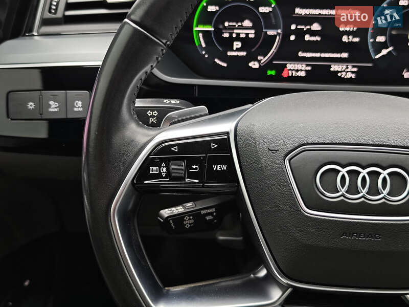 Позашляховик / Кросовер Audi e-tron Sportback 2020 в Луцьку