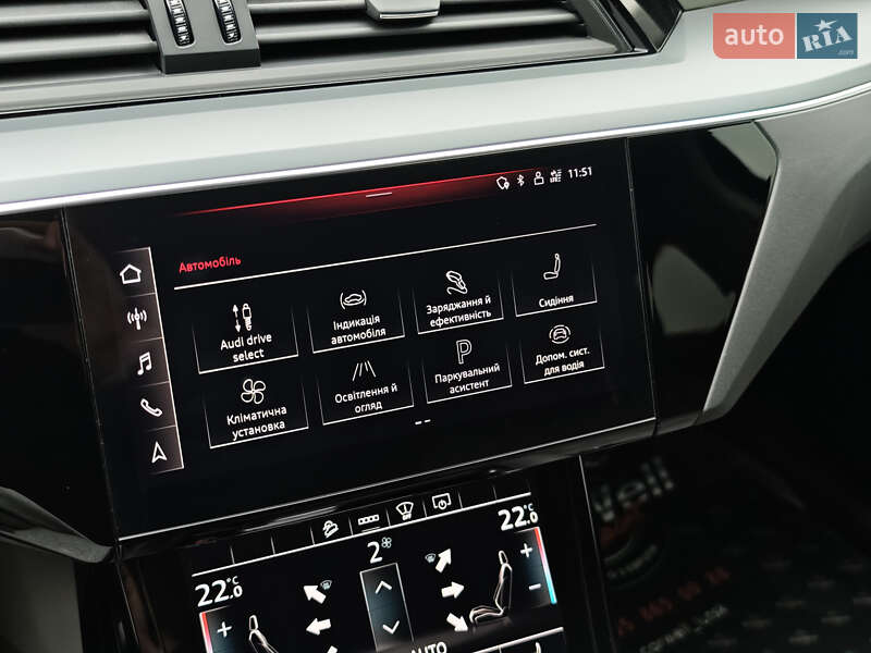 Позашляховик / Кросовер Audi e-tron Sportback 2020 в Луцьку