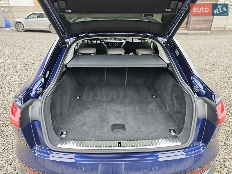 Позашляховик / Кросовер Audi e-tron Sportback 2020 в Луцьку