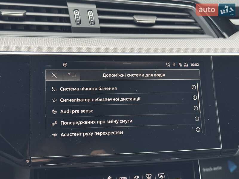 Позашляховик / Кросовер Audi e-tron Sportback 2022 в Рівному