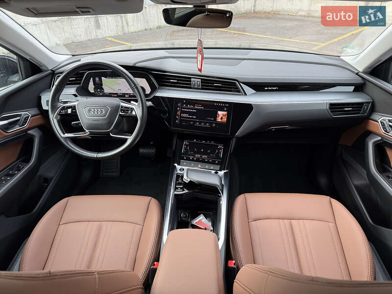 Внедорожник / Кроссовер Audi e-tron Sportback 2022 в Ровно