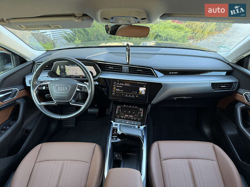 Внедорожник / Кроссовер Audi e-tron Sportback 2022 в Ровно