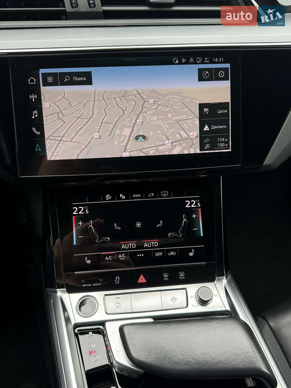 Внедорожник / Кроссовер Audi e-tron Sportback 2021 в Иршаве