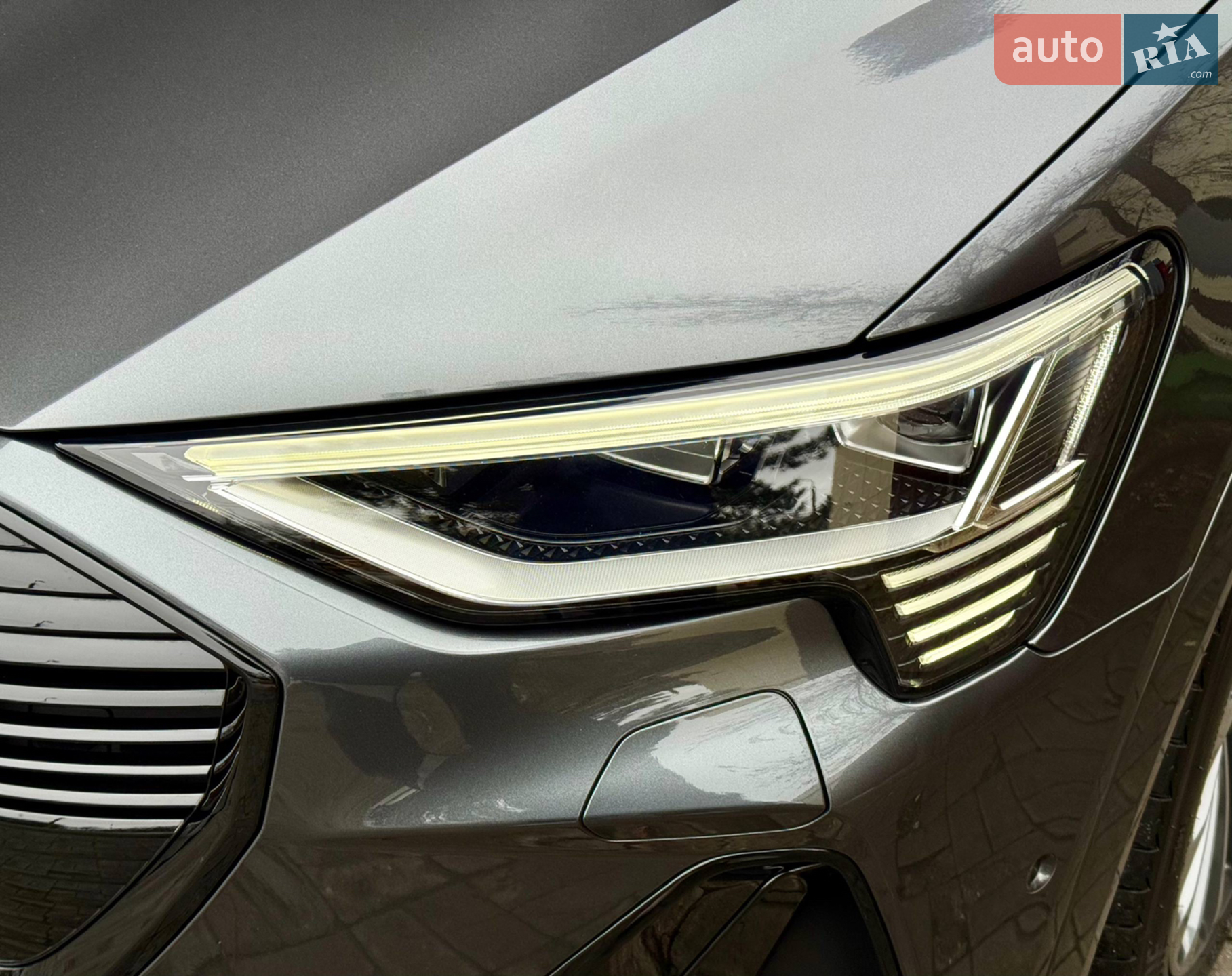 2022 Audi e-tron Sportback - мініатюра 18