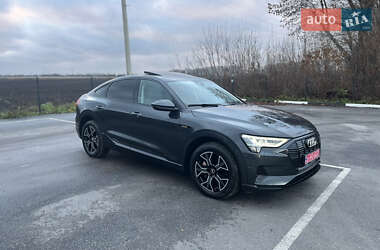 Позашляховик / Кросовер Audi e-tron Sportback 2022 в Козятині