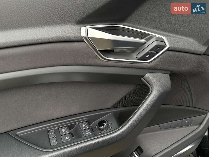 Внедорожник / Кроссовер Audi e-tron Sportback 2021 в Мукачево