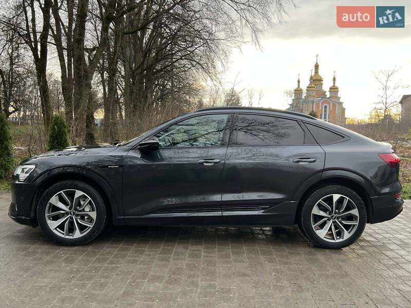 Внедорожник / Кроссовер Audi e-tron Sportback 2020 в Львове
