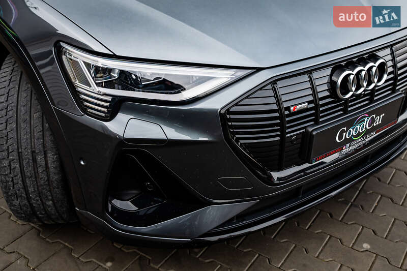 Позашляховик / Кросовер Audi e-tron Sportback 2020 в Луцьку
