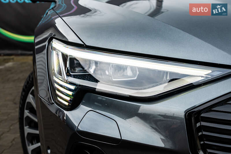 Позашляховик / Кросовер Audi e-tron Sportback 2020 в Луцьку