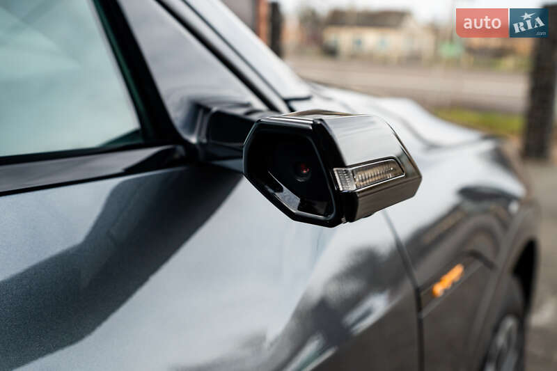 Позашляховик / Кросовер Audi e-tron Sportback 2020 в Луцьку