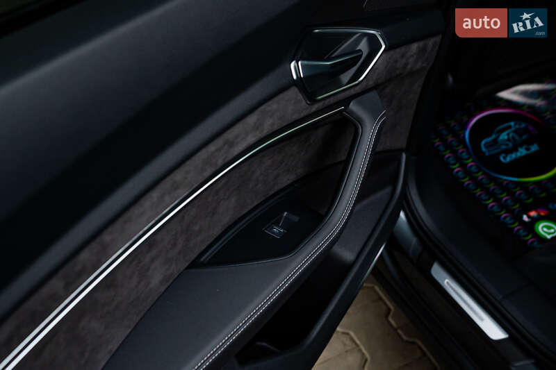 Позашляховик / Кросовер Audi e-tron Sportback 2020 в Луцьку