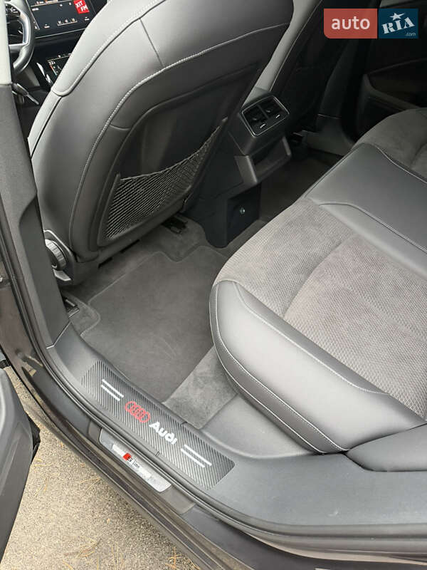 Позашляховик / Кросовер Audi e-tron Sportback 2022 в Києві фото 22 Позашляховик / Кросовер Audi e-tron Sportback 2022 в Києві