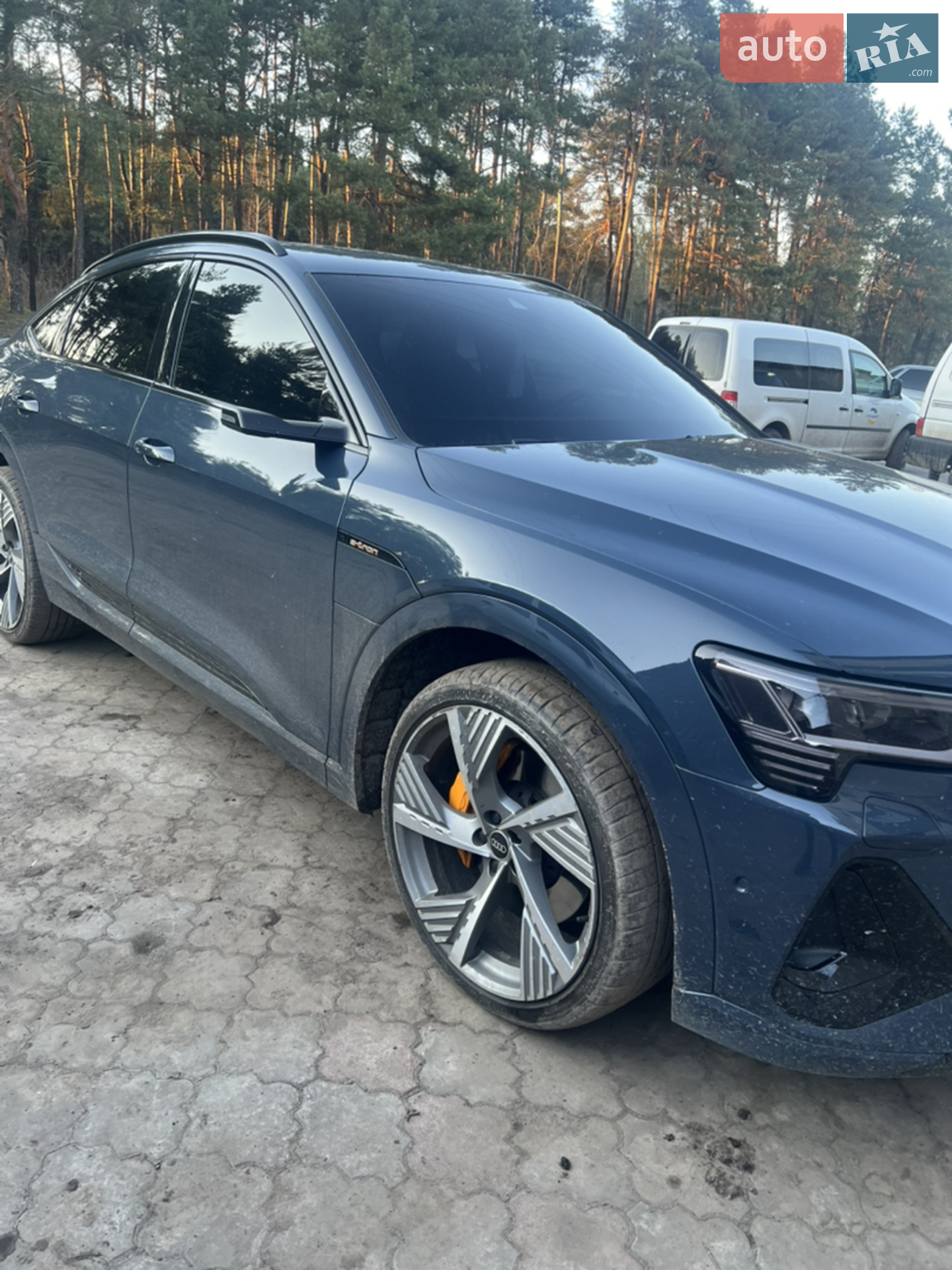 2022 Audi e-tron Sportback - мініатюра 2