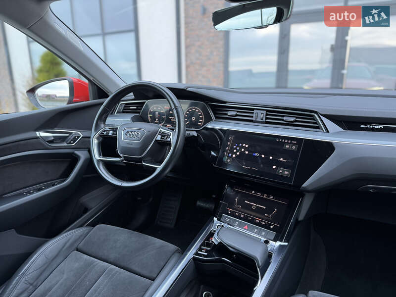 Внедорожник / Кроссовер Audi e-tron Sportback 2020 в Тернополе фото 62 Внедорожник / Кроссовер Audi e-tron Sportback 2020 в Тернополе
