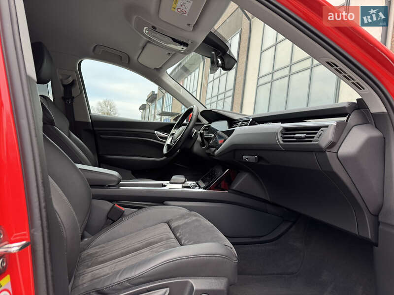 Внедорожник / Кроссовер Audi e-tron Sportback 2020 в Тернополе фото 75 Внедорожник / Кроссовер Audi e-tron Sportback 2020 в Тернополе