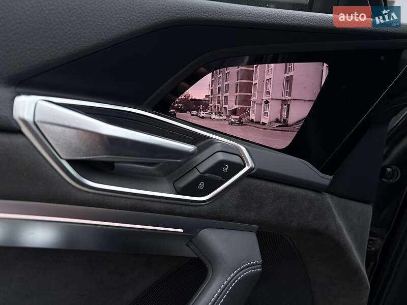 Позашляховик / Кросовер Audi e-tron Sportback 2020 в Тернополі