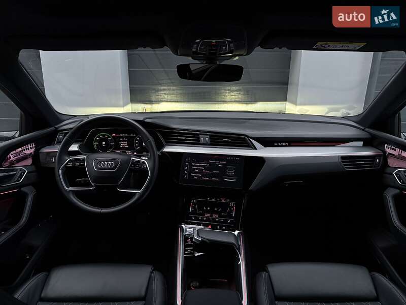 Позашляховик / Кросовер Audi e-tron Sportback 2020 в Тернополі