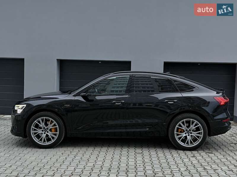 Позашляховик / Кросовер Audi e-tron Sportback 2020 в Тернополі