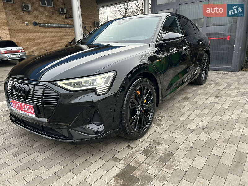 Внедорожник / Кроссовер Audi e-tron Sportback 2022 в Киеве фото 4 Внедорожник / Кроссовер Audi e-tron Sportback 2022 в Киеве