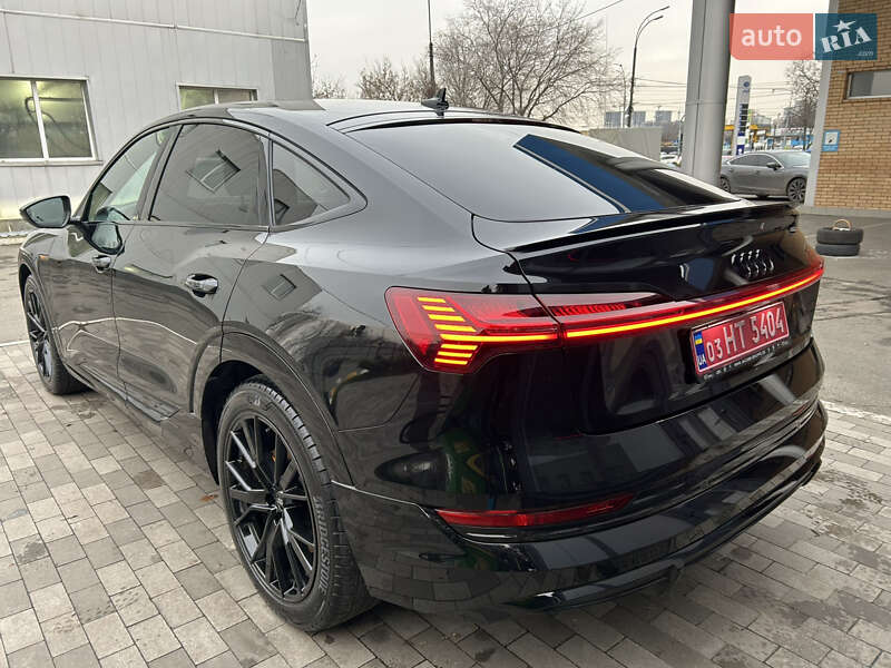 Внедорожник / Кроссовер Audi e-tron Sportback 2022 в Киеве фото 9 Внедорожник / Кроссовер Audi e-tron Sportback 2022 в Киеве