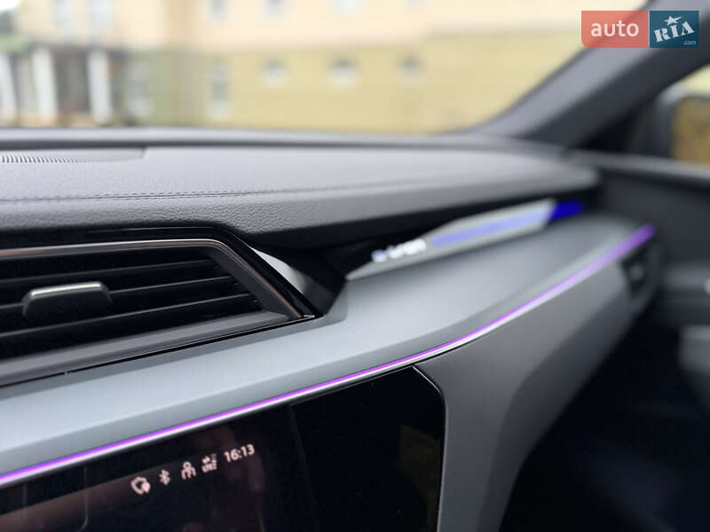 Внедорожник / Кроссовер Audi e-tron Sportback 2021 в Львове