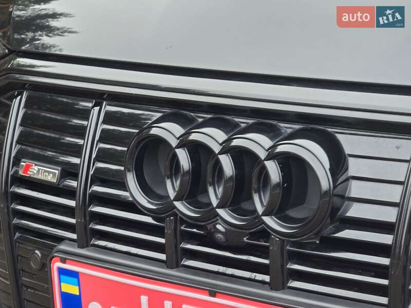 Позашляховик / Кросовер Audi e-tron Sportback 2022 в Ковелі