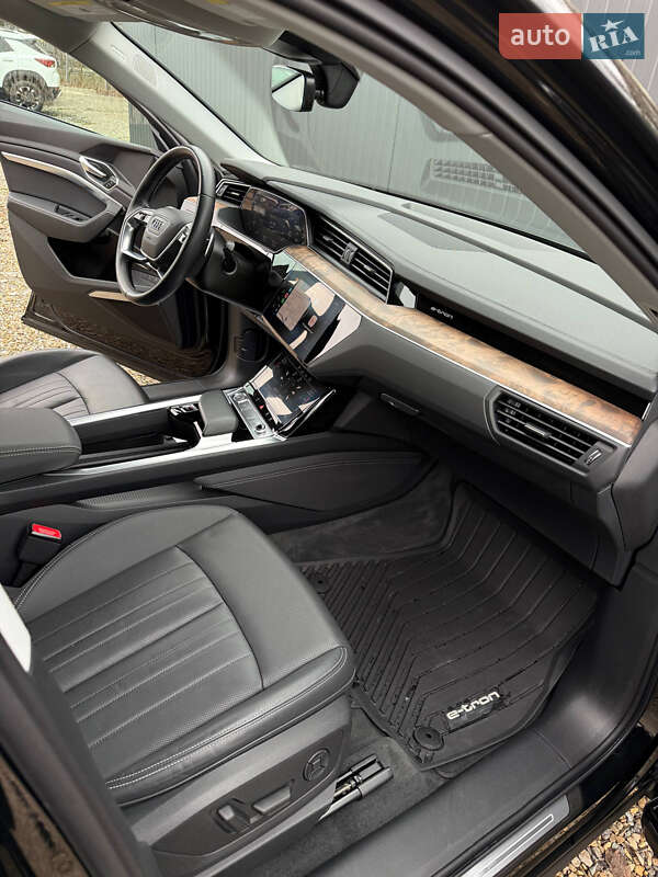 Позашляховик / Кросовер Audi e-tron Sportback 2020 в Івано-Франківську фото 20 Позашляховик / Кросовер Audi e-tron Sportback 2020 в Івано-Франківську