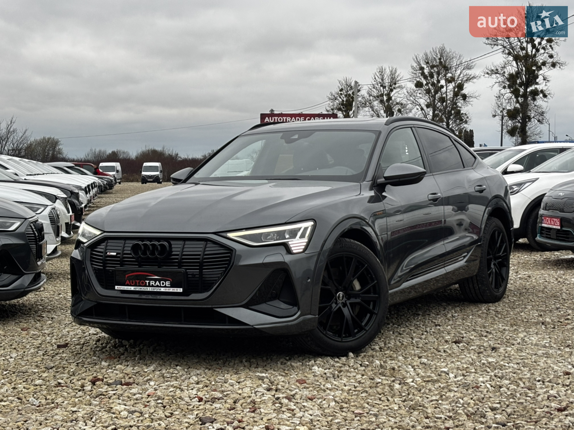2022 Audi e-tron Sportback - фото 1