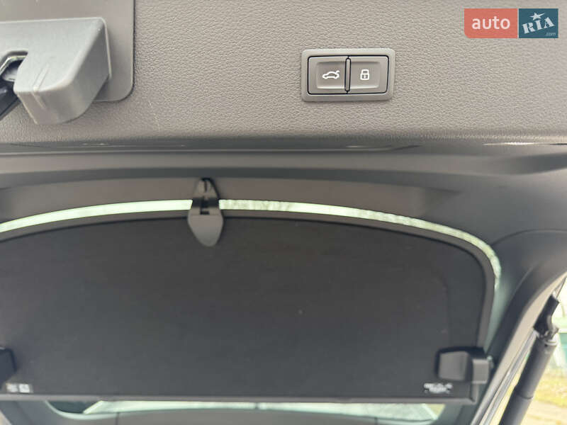 Позашляховик / Кросовер Audi e-tron Sportback 2022 в Києві фото 23 Позашляховик / Кросовер Audi e-tron Sportback 2022 в Києві