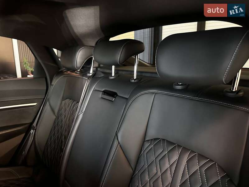 Позашляховик / Кросовер Audi e-tron Sportback 2020 в Львові фото 30 Позашляховик / Кросовер Audi e-tron Sportback 2020 в Львові