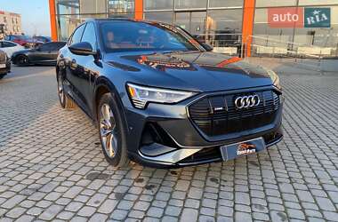 Позашляховик / Кросовер Audi e-tron Sportback 2021 в Львові