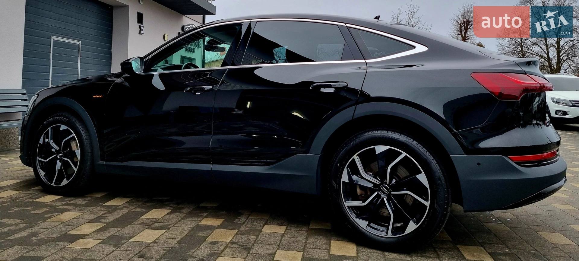 2022 Audi e-tron Sportback - мініатюра 35