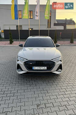 Позашляховик / Кросовер Audi e-tron Sportback 2021 в Луцьку
